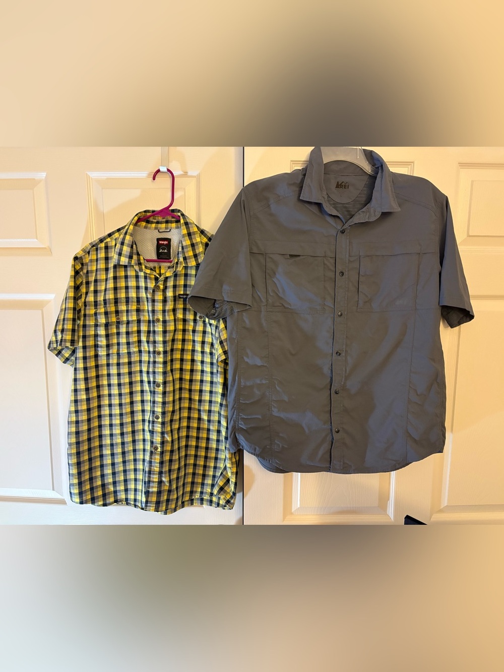 Men’s Outdoor Shirt Bundle (2) Size Large